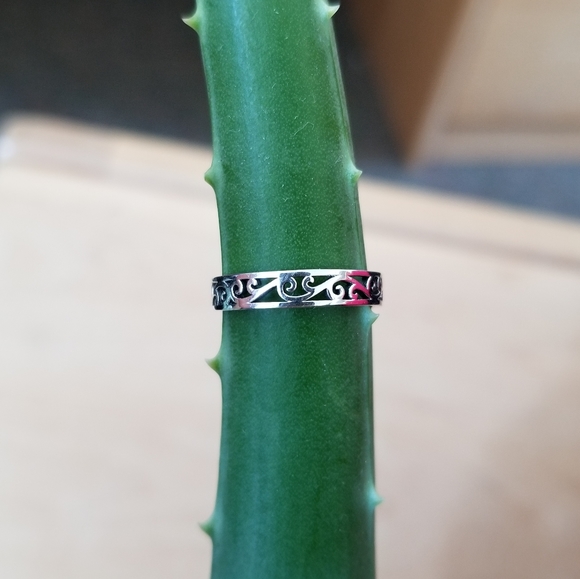 Whimsical Swirl Sterling Band - Picture 3 of 6